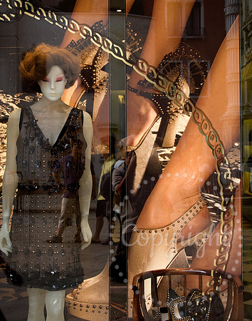 Fashion and Street Art in Venice